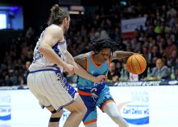 Medipolis SC Jena Fraport Skyliners Frankfurt 15